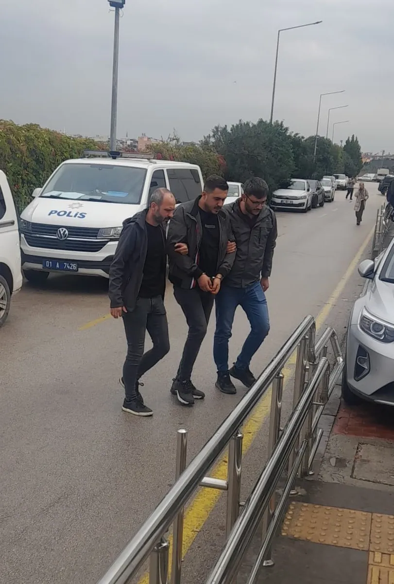 Adana'da Bayğaralar suç örgütü şüphelisi düzenlenen operasyonla yakalandı