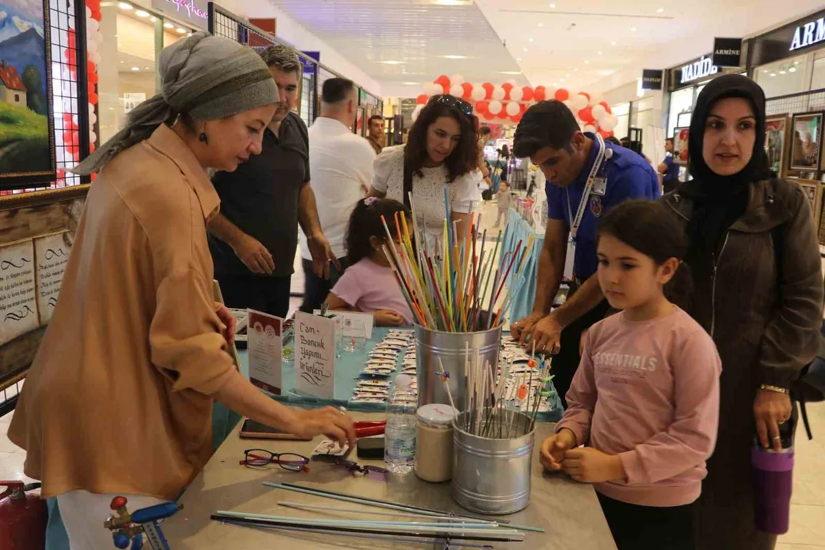 Adana'da hükümlülerin el emeği eserleri bir hafta boyunca sergilenecek
