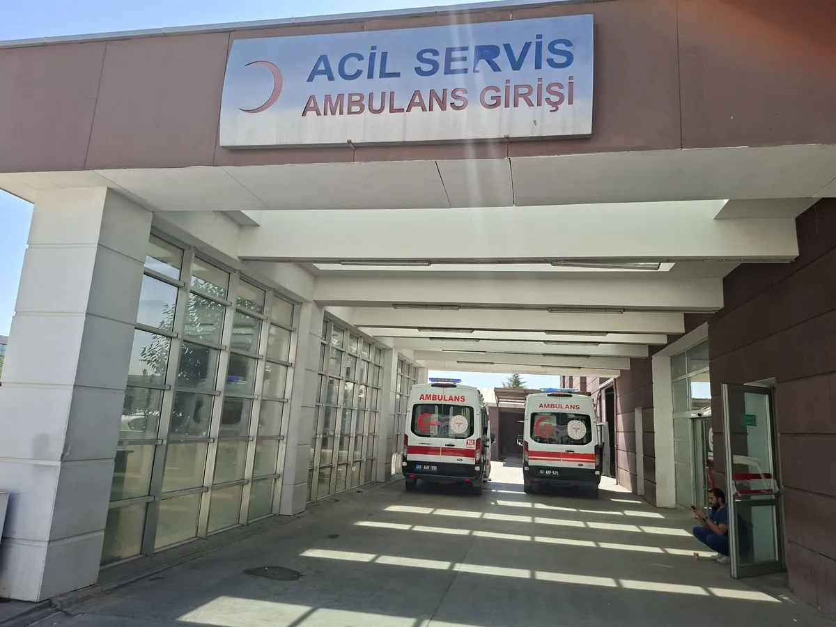 Adıyaman'da ikinci kattan düşen 6 yaşındaki çocuk ağır yaralandı