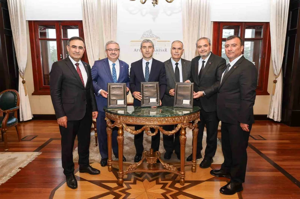 Afyonkarahisar'da 1858 öğrenciyi kapsayan İŞKUR Gençlik Programı imzalandı