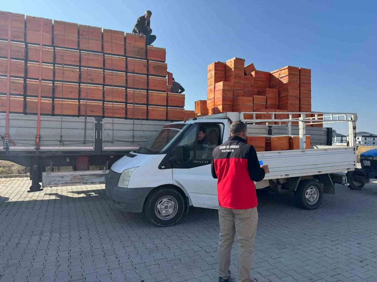Ağrı'nın Patnos ilçesinde üreticilere kapsamlı tarım ve hayvancılık desteği