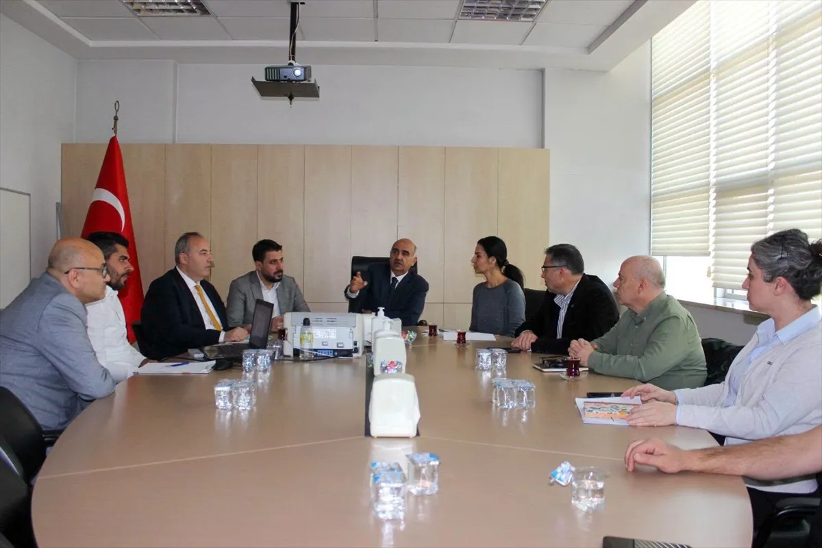 Amasya İl Sağlık Müdürü Dursun Koç Merzifon'da sağlık tesislerini inceledi