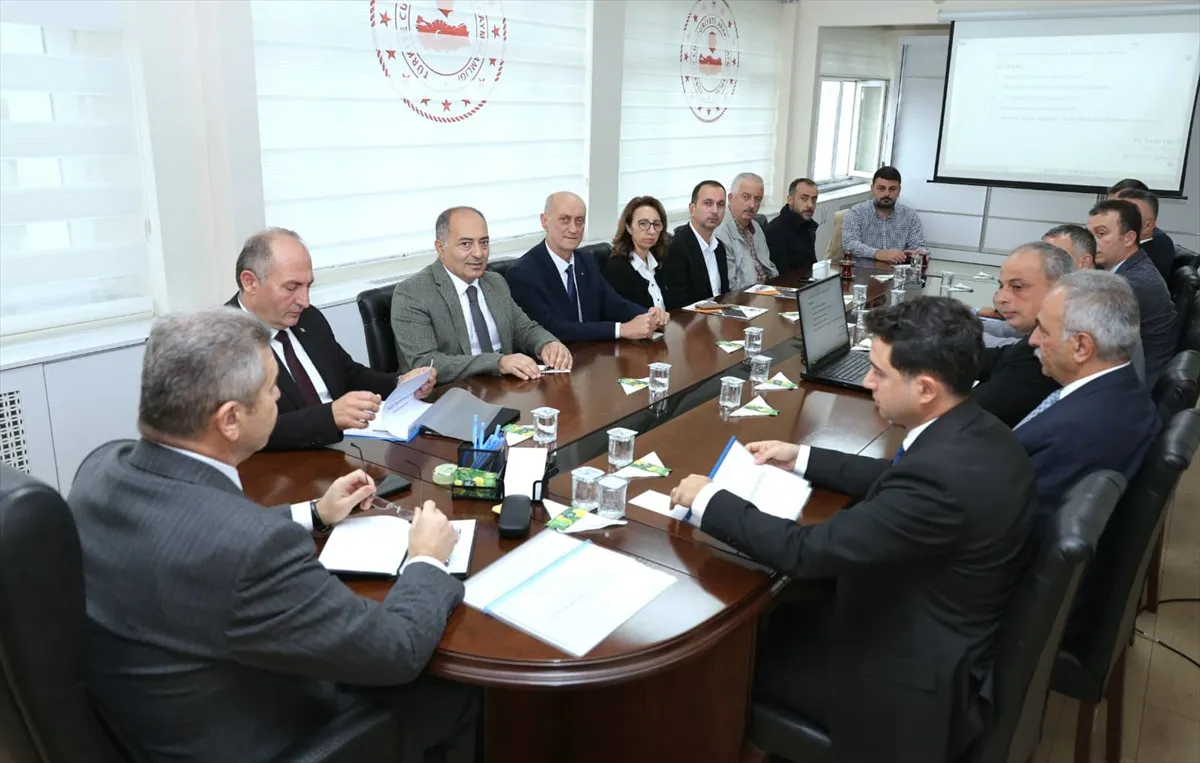 Artvin Arhavi'de organize sanayi bölgesi müteşebbis heyeti toplandı