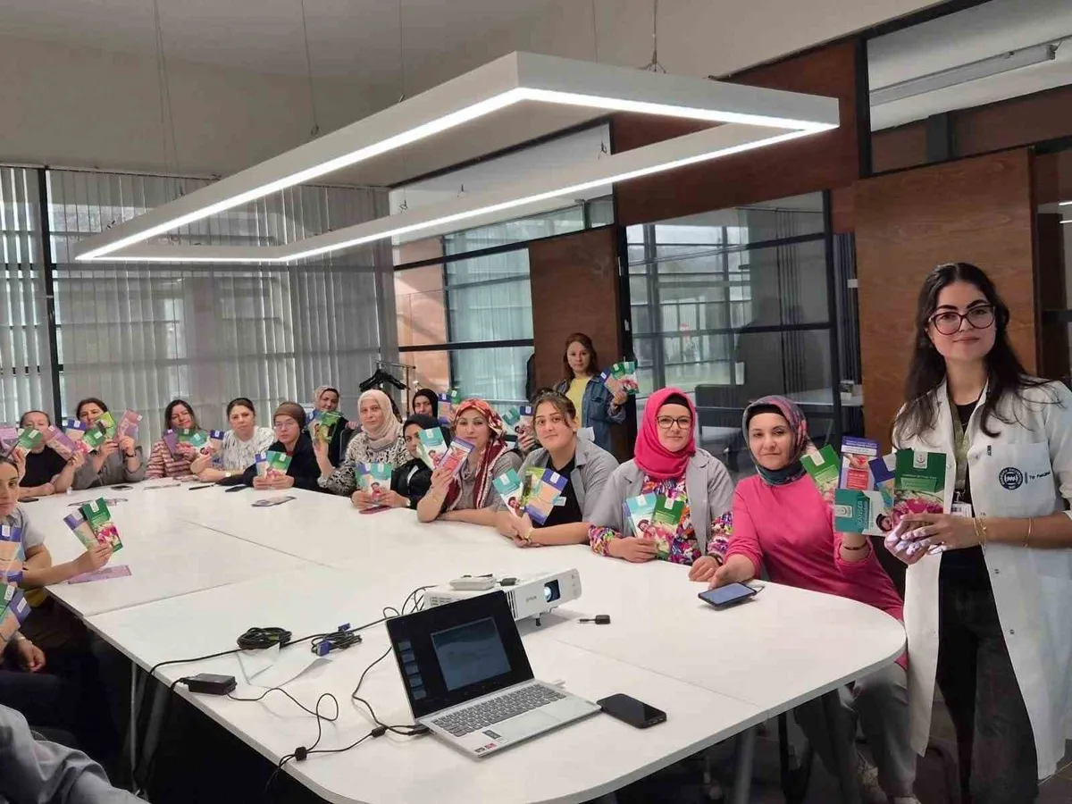 Bartın Organize Sanayi Bölgesi'nde kadınlara kanser taraması eğitimi verildi