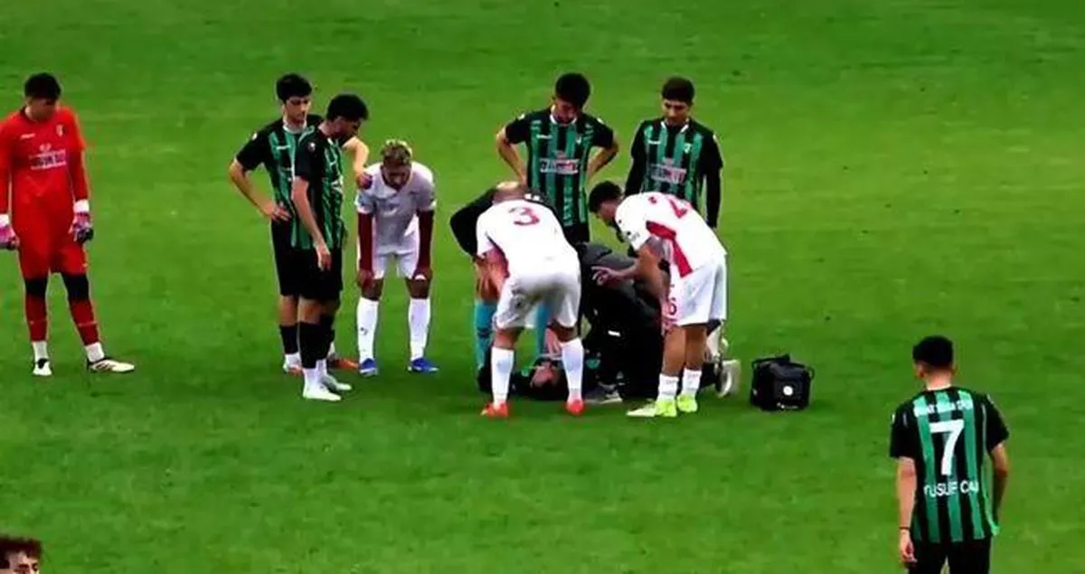 Bartın'da futbol maçı sırasında kalp krizi geçiren oyuncu hastaneye kaldırıldı