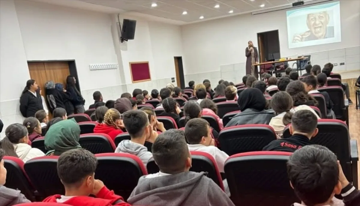 Beyşehir'de öğrencilere diş sağlığı taraması ve gübre bayisi denetimi