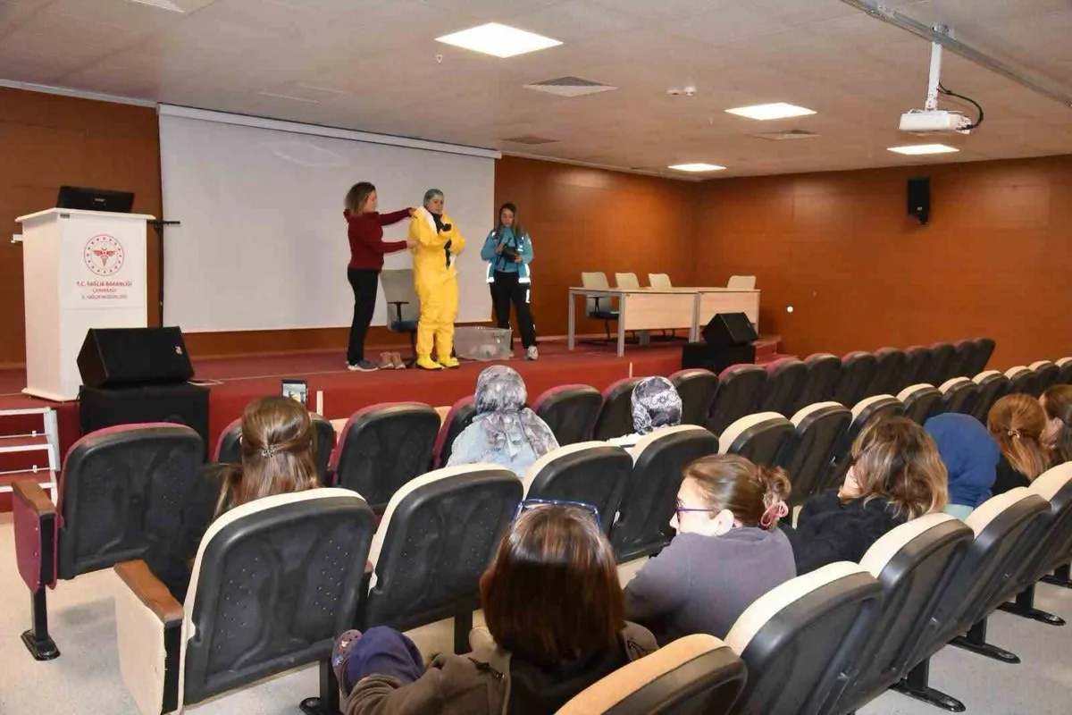Çanakkale Mehmet Akif Ersoy Devlet Hastanesi'nde KBRN eğitimi verildi