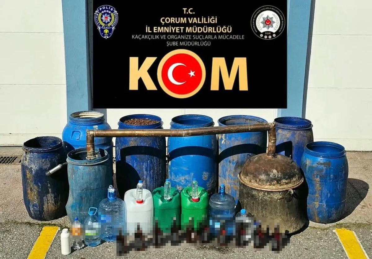 Çorum'da düzenlenen operasyonda çok miktarda kaçak alkol ele geçirildi