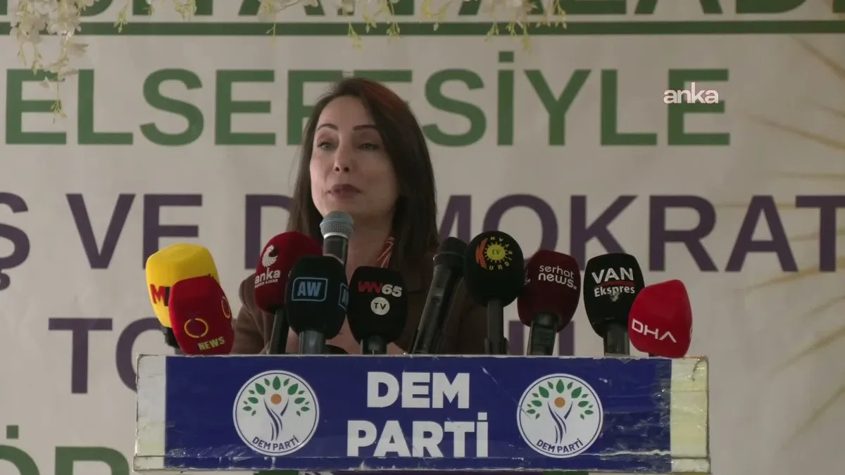 DEM Parti Eş Genel Başkanı Hatimoğulları'ndan Van'da çözüm süreci mesajı
