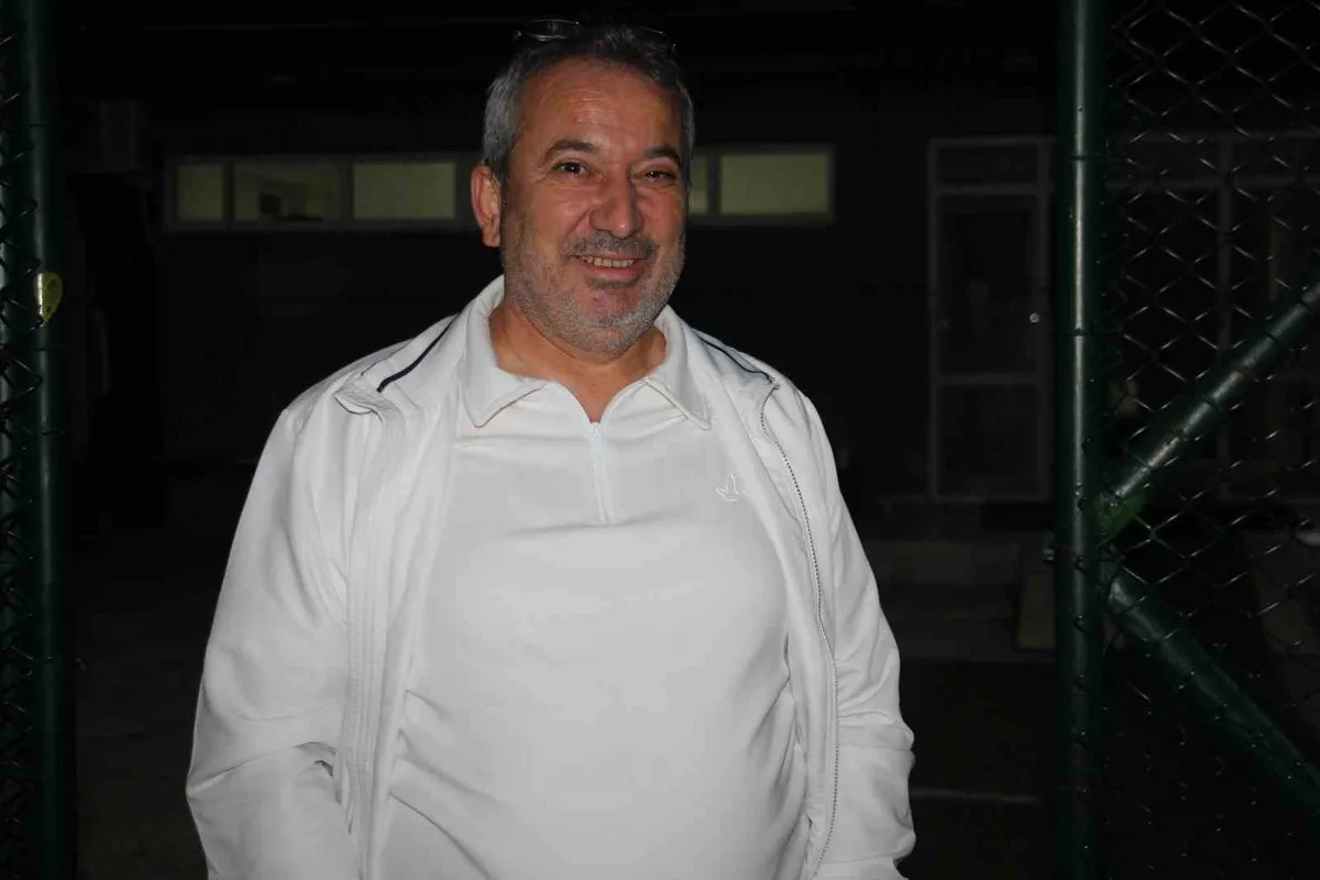 Denizli İdman Yurdu'nun kurucu başkanı Gürel'den galibiyet hasreti sitemi