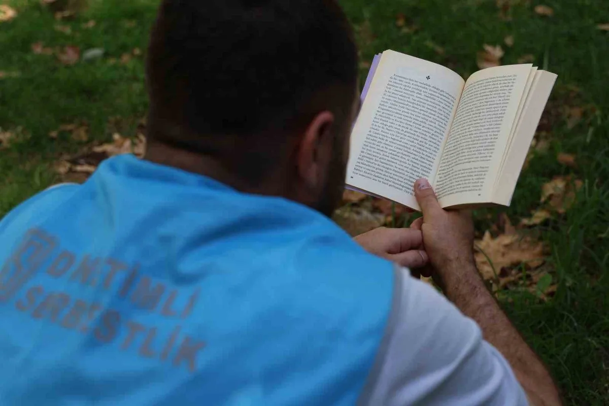 Diyarbakır'da denetimli serbestlik yükümlülerine kitap okuma alışkanlığı kazandırılıyor