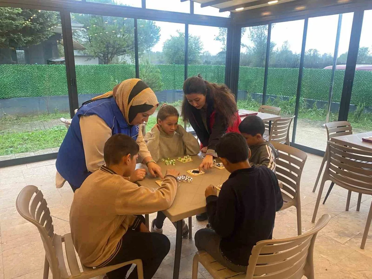 Düzce Çamköy TOKİ'de çocuklar için akıl ve zeka oyunları etkinliği yapıldı
