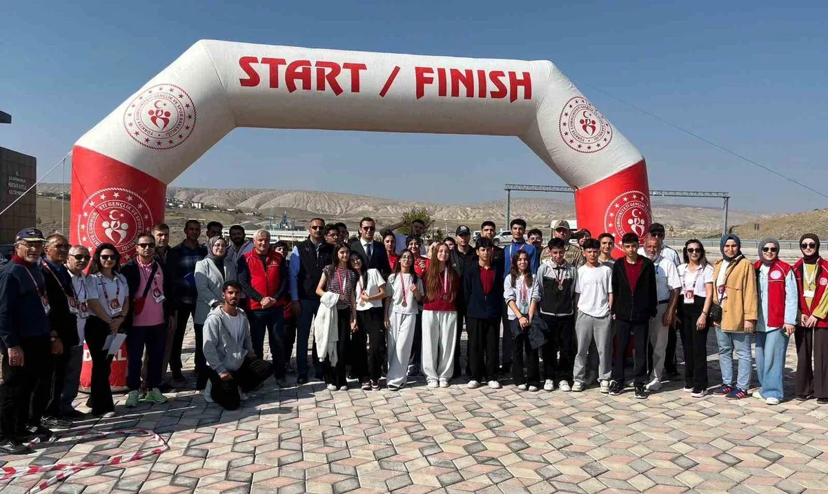 Erzincan İliç'te düzenlenen Cumhuriyet Kupası İl Birinciliği sona erdi