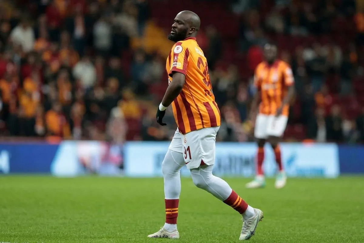 Galatasaray'ın eski oyuncusu Tanguy Ndombele Rusya yolcusu