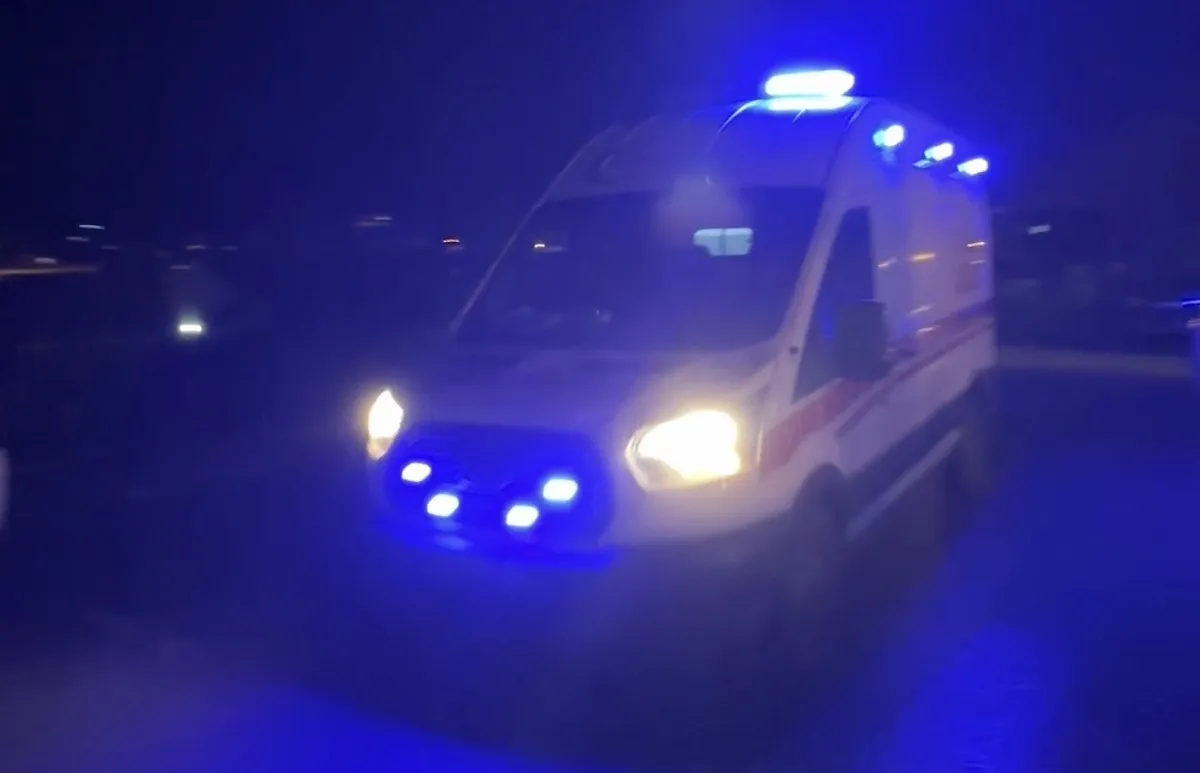 Hakkari Yüksekova'da evinde hareketsiz bulunan genç kız hayatını kaybetti