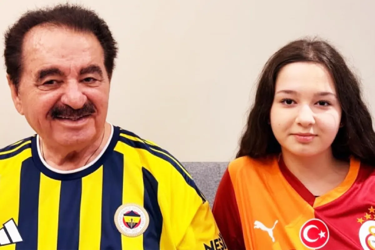 İbrahim Tatlıses Galatasaray-Fenerbahçe derbisini kızıyla izledi