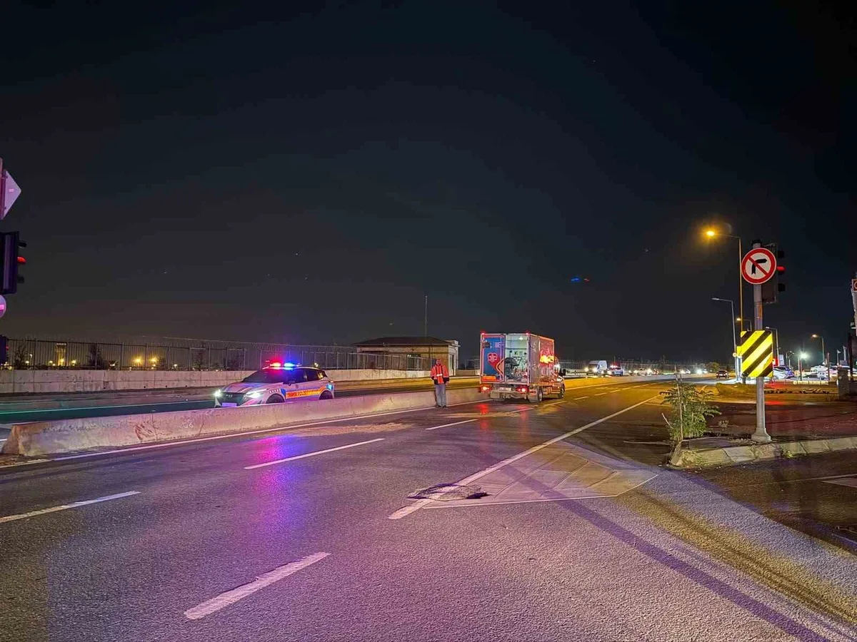İstanbul Bakırköy'de motosiklet kazası: 23 yaşındaki sürücü hayatını kaybetti