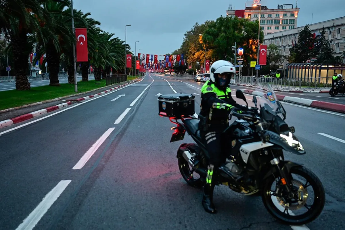 İstanbul'da 29 Ekim Cumhuriyet Bayramı nedeniyle trafiğe kapatılan yollar