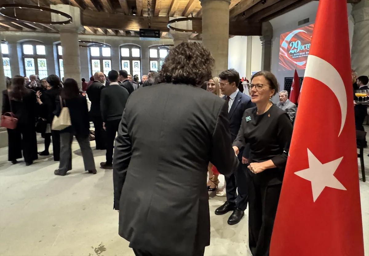 İsviçre'de 29 Ekim Cumhuriyet Bayramı coşkuyla kutlandı
