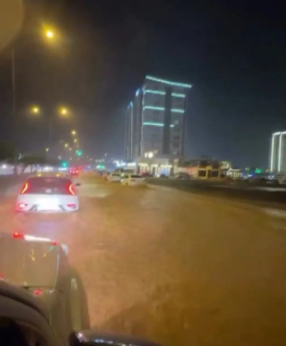 Kahramanmaraş'ta etkili olan sağanak yağış trafiği olumsuz etkiledi