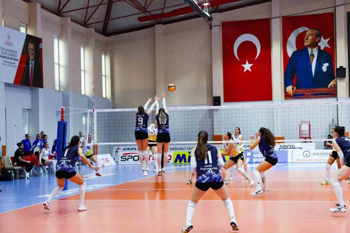 Kayseri derbisinde gülen taraf Atletikspor oldu
