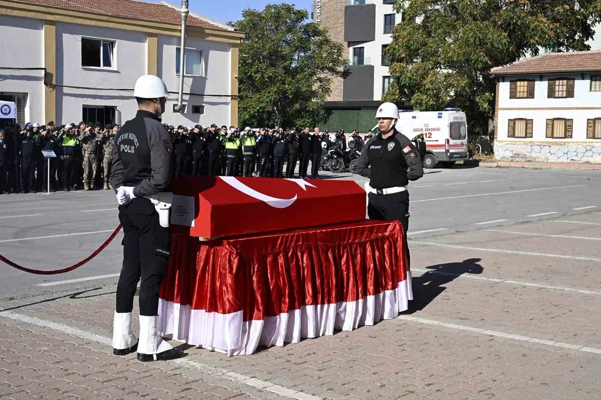 Kayseri'de görevli polis memuru Ahmet Sami Kılıçkaya için veda töreni düzenlendi