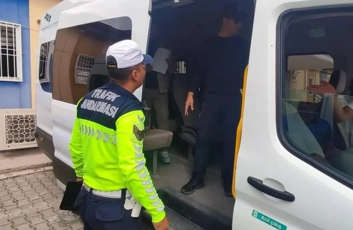 Kilis'te jandarmadan okul çevrelerinde kapsamlı güvenlik ve trafik denetimi