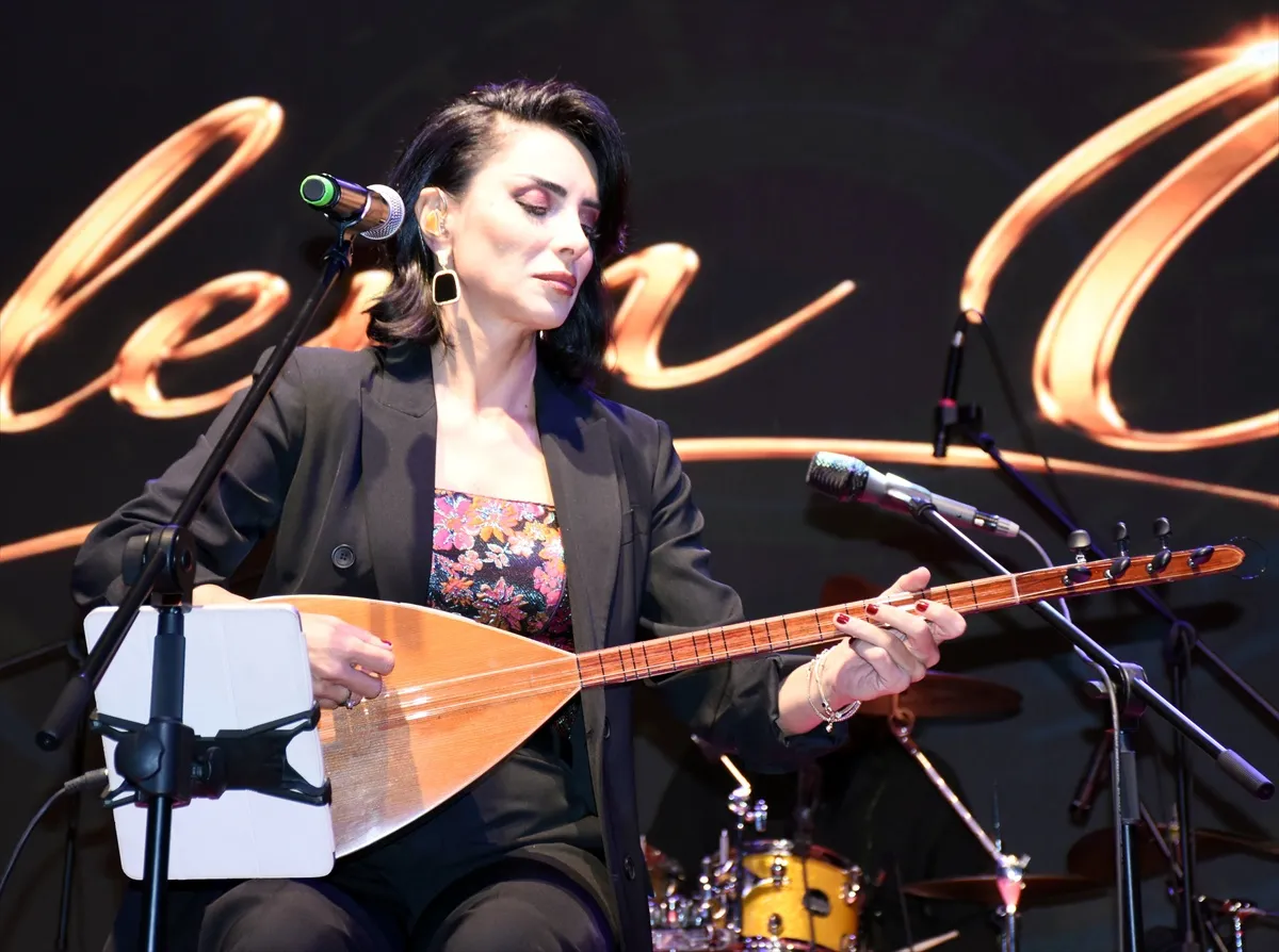 Kırıkkale'de 29 Ekim coşkusu Özlem Özdil konseriyle taçlandı