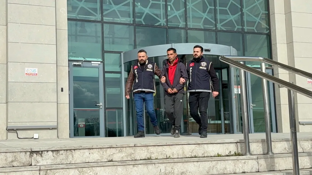 Kırıkkale'de babasını bıçakla öldüren şüpheli tutuklanarak cezaevine gönderildi