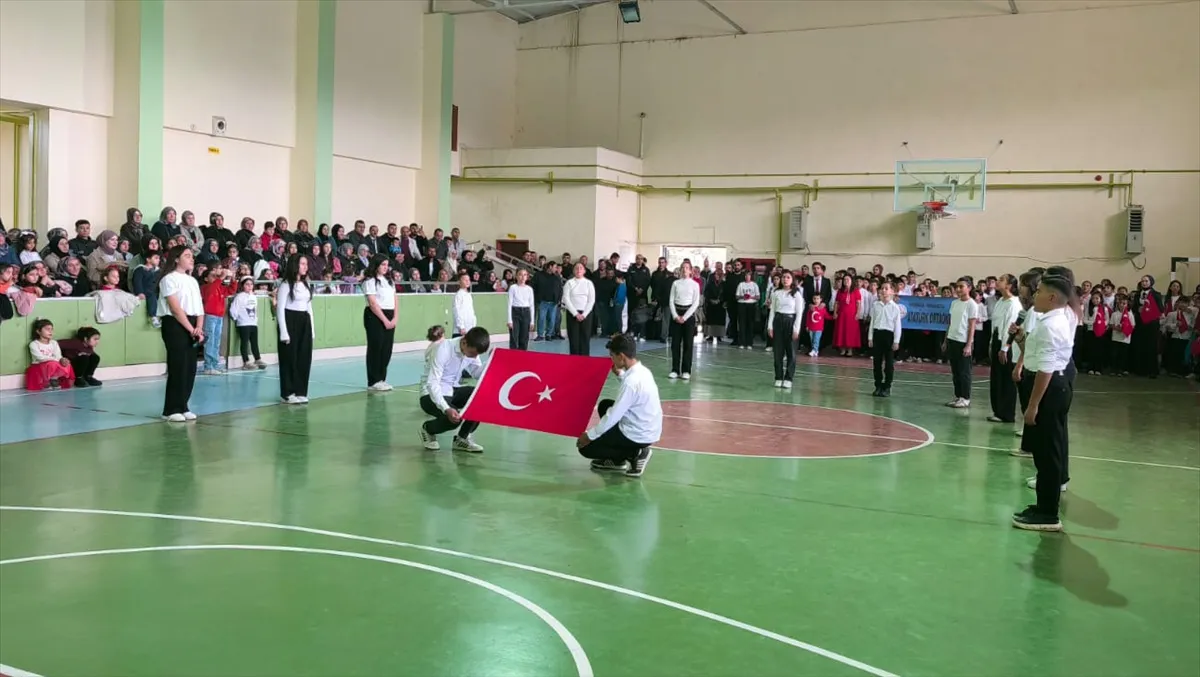 Kırıkkale'nin Karakeçili ilçesinde Cumhuriyet coşkusu yaşandı