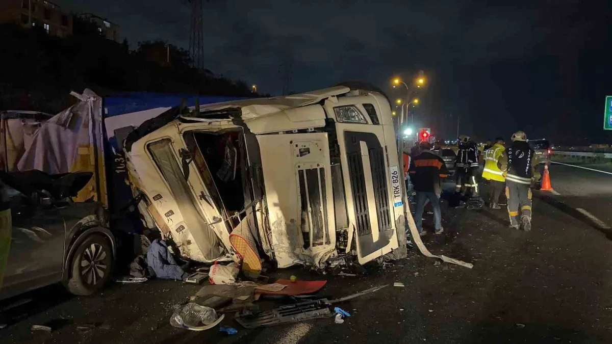 Kocaeli'nin Dilovası ilçesinde meydana gelen trafik kazasında bir kişi öldü