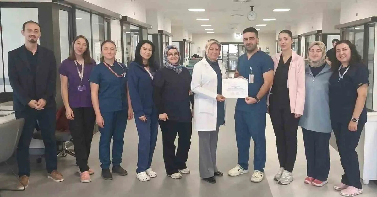 Kütahya Şehir Hastanesi'nde Dahiliye Yoğun Bakım'a el hijyeni teşekkürü