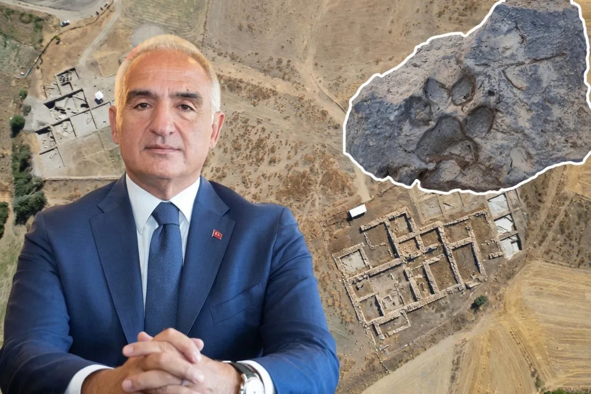 Kütahya Tavşanlı Höyük'te 4 bin yıllık köpek pati izleri bulundu