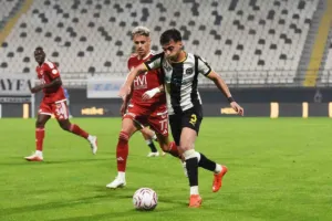 Manisa FK sahasında konuk ettiği Batman Petrolspor’u 2-1 ile geçti