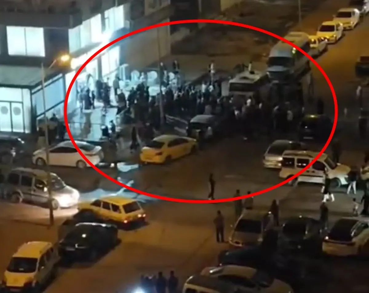 Mardin Kızıltepe'deki nişan töreninde sandalye ve yumruklar havada uçuştu