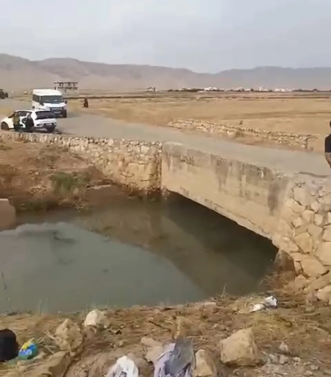 Mardin Nusaybin'de su kanalına düşen otomobilde aynı aileden 6 kişi hayatını kaybetti