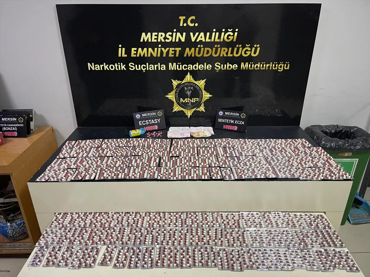 Mersin'deki uyuşturucu operasyonunda yakalanan 8 şüpheliden 7'si cezaevine gönderildi