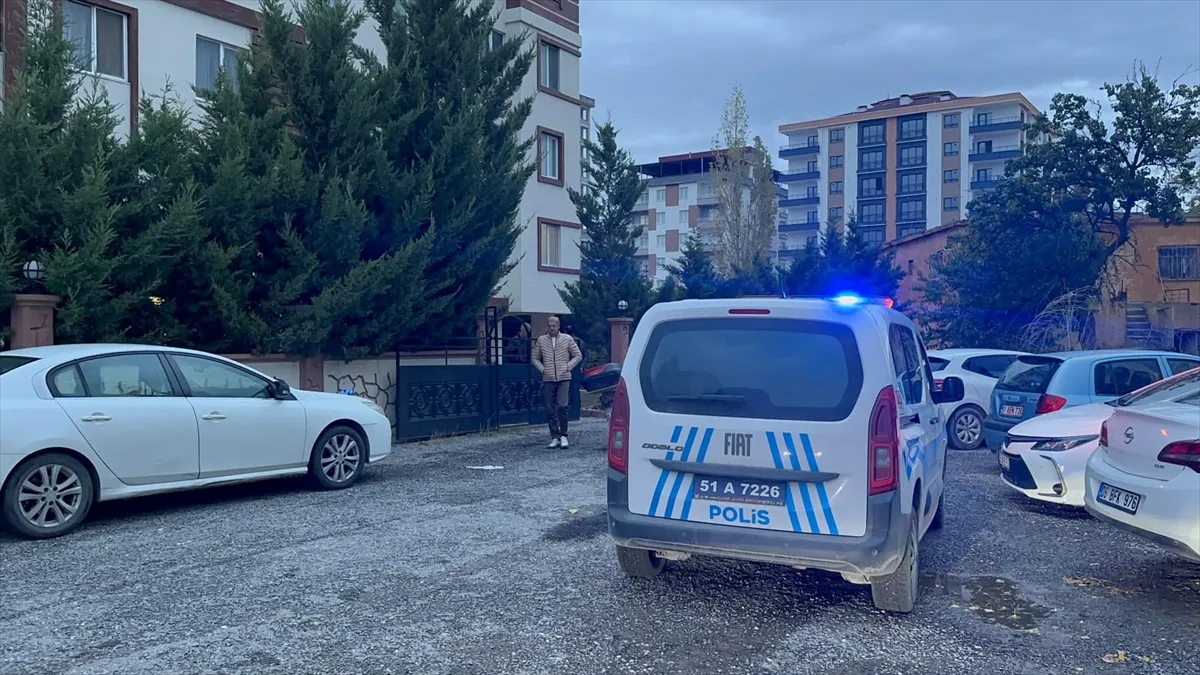Niğde'de 61 yaşındaki M.Z.A. evinde ölü olarak bulundu
