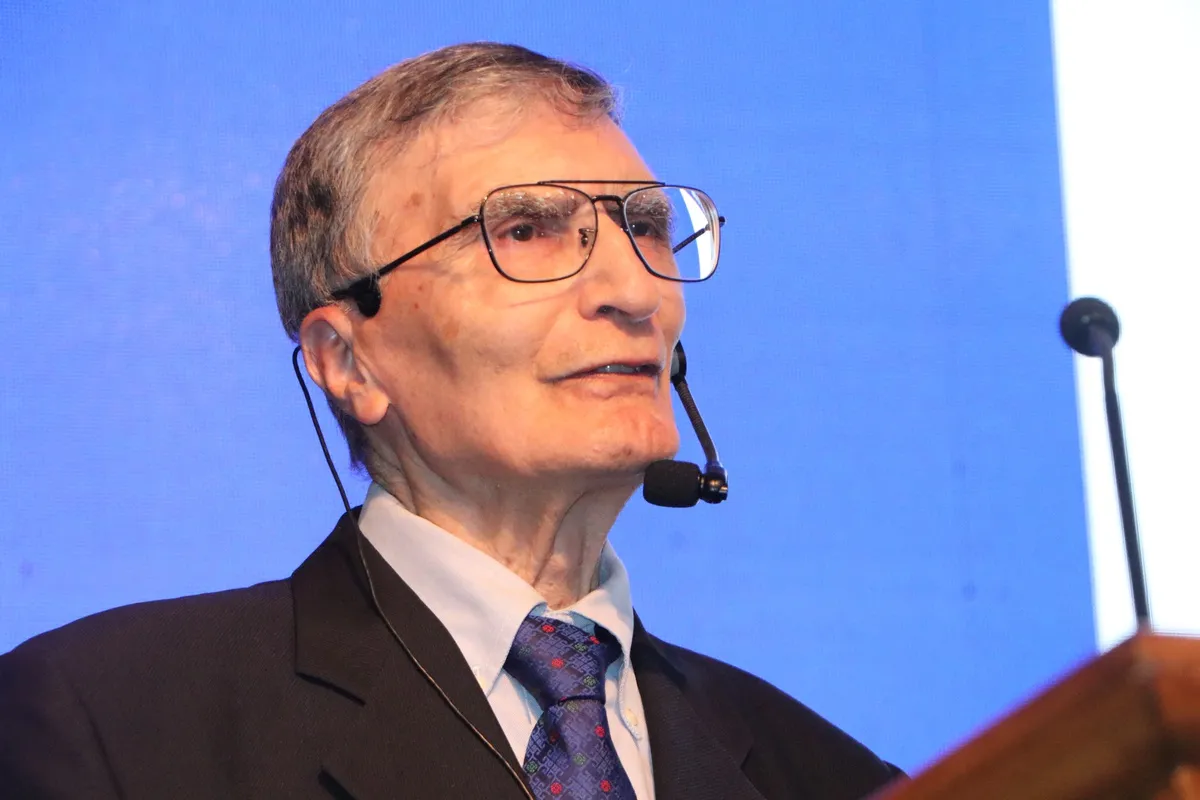 Nobel ödüllü Aziz Sancar Adana Alparslan Türkeş Bilim ve Teknoloji Üniversitesi'nde