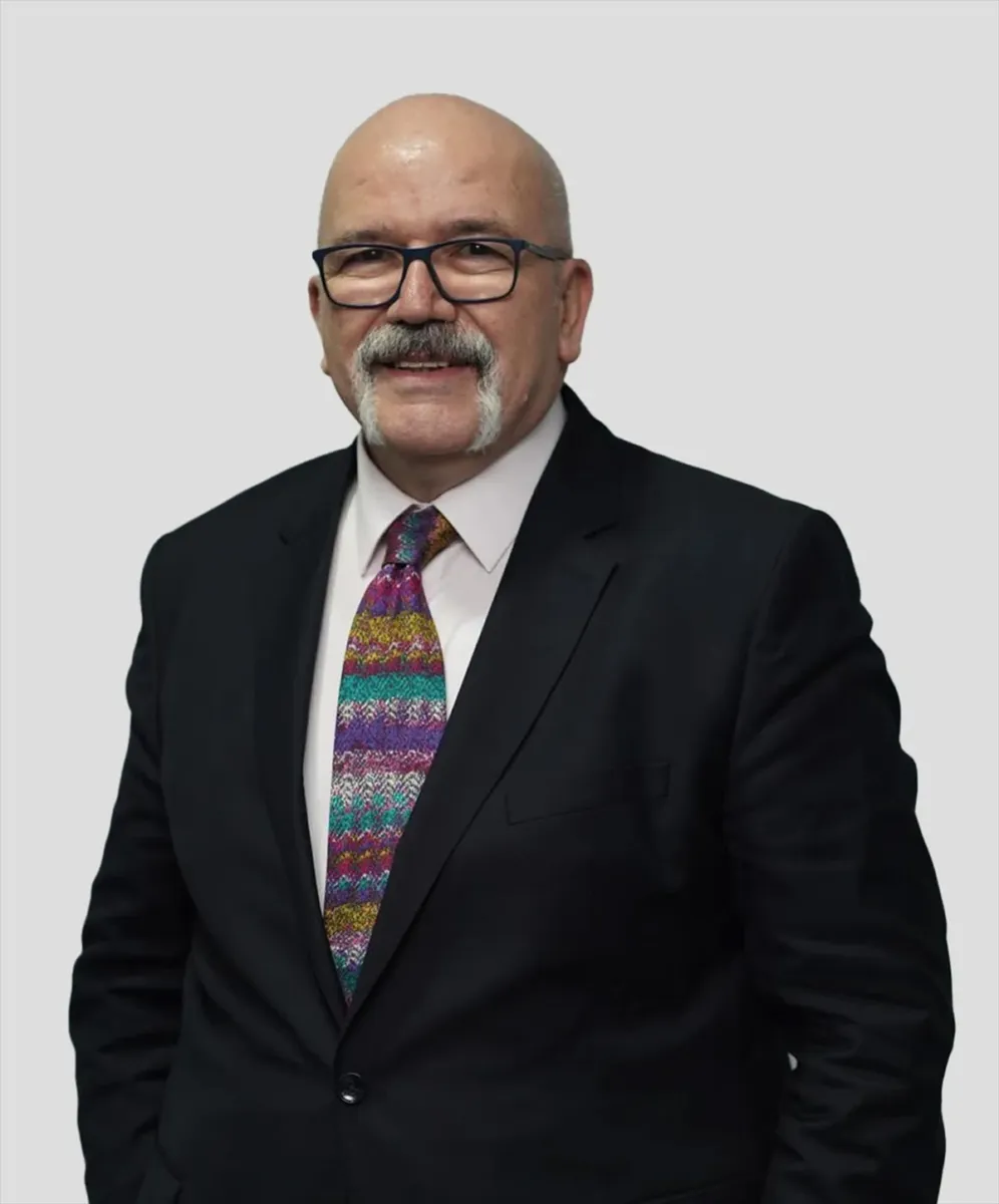 Prof. Dr. Sarp Üner: Çocuk obezitesinde çözüm yaşam çevresini iyileştirmektir