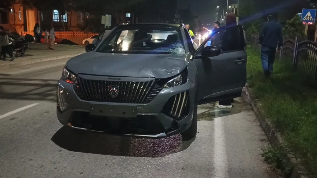 Samsun'un Bafra ilçesinde otomobilin çarptığı bisikletli ağır yaralandı