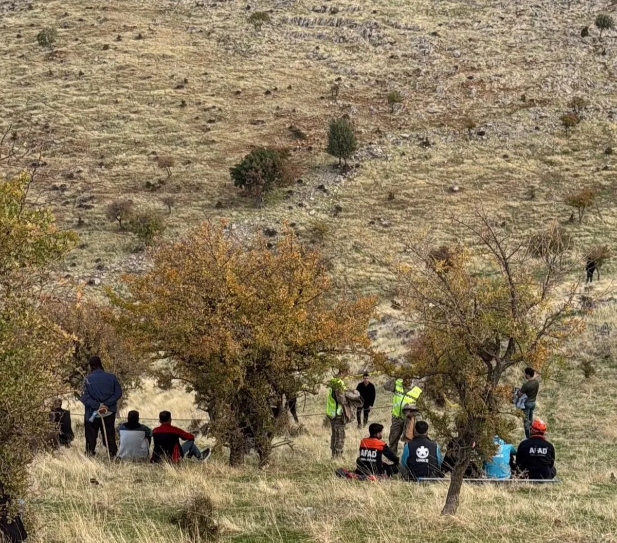Siirt'in Şirvan ilçesinde 28 yaşındaki Hamza Talo arazide ölü bulundu