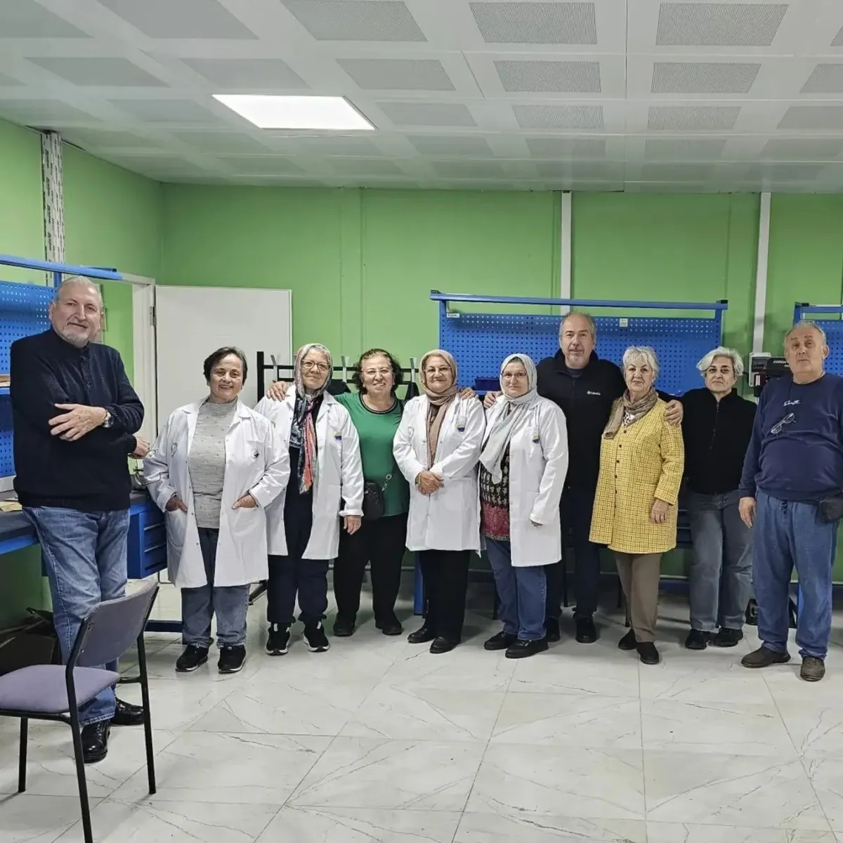 Sinop Üniversitesi 3. Yaş Üniversitesi'nde ahşap işlemeciliği dersleri başladı
