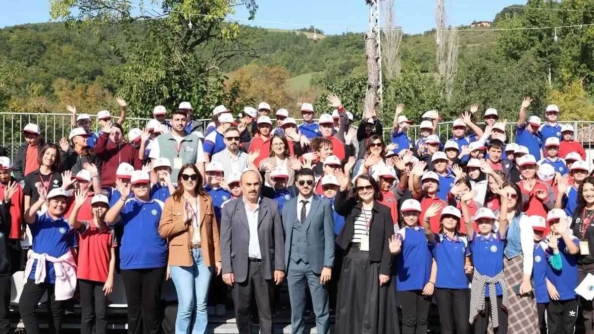 Sinop'ta köy okulu öğrencileri bilim ve teknoloji atölyeleriyle buluştu