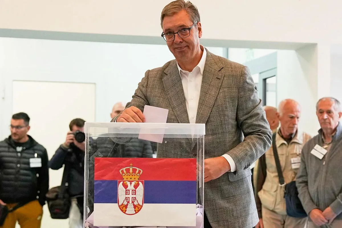 Sırbistan'da seçim sonuçları: 12 yıllık Aleksandar Vucic dönemi sona erdi