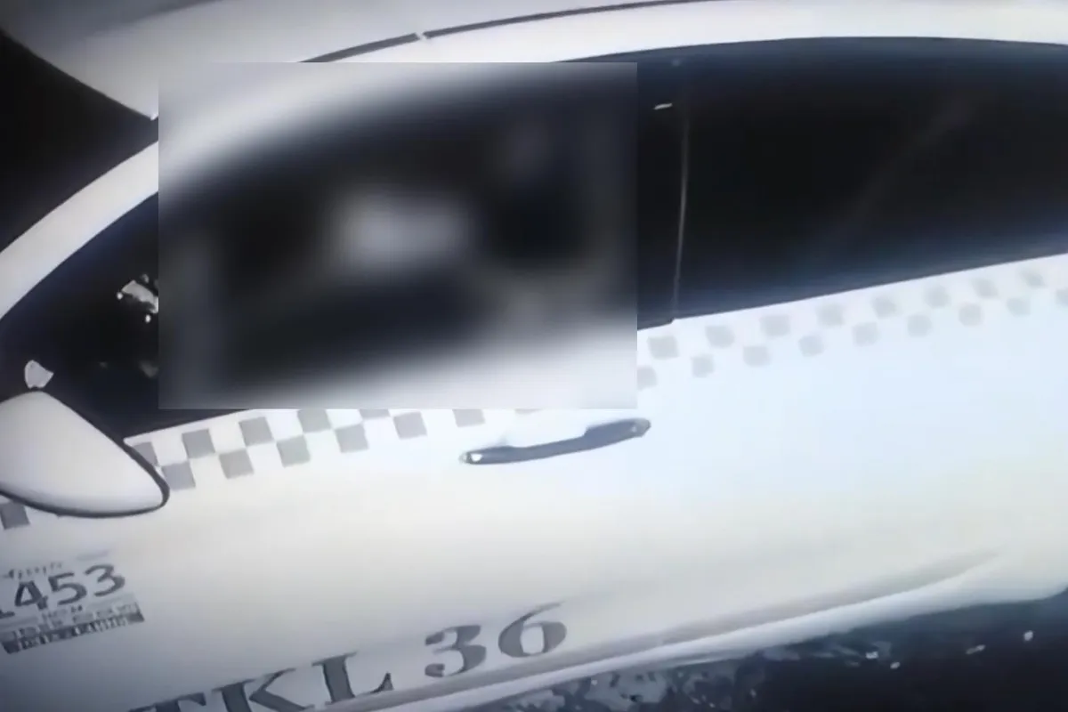Şişli'de taksi şoförünün araç içindeki hareketleri kameraya yansıdı