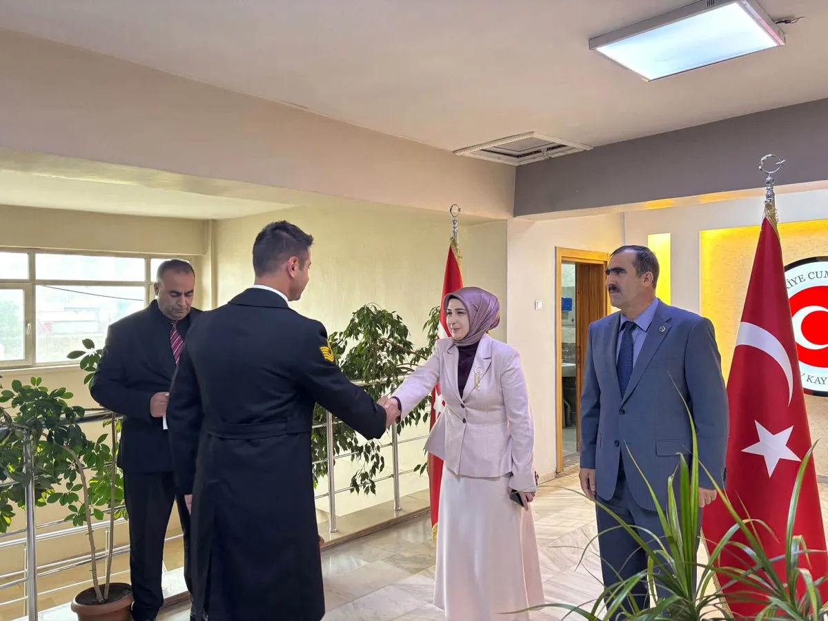 Taşlıçay Kaymakamı Kübra Baka Kılıç 29 Ekim Cumhuriyet Bayramı'nı kutladı