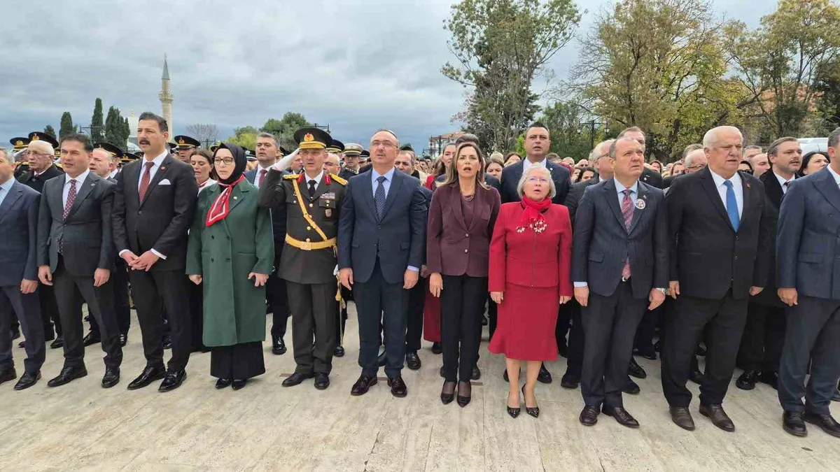 Tekirdağ'da 29 Ekim Cumhuriyet Bayramı coşkuyla kutlanmaya başlandı