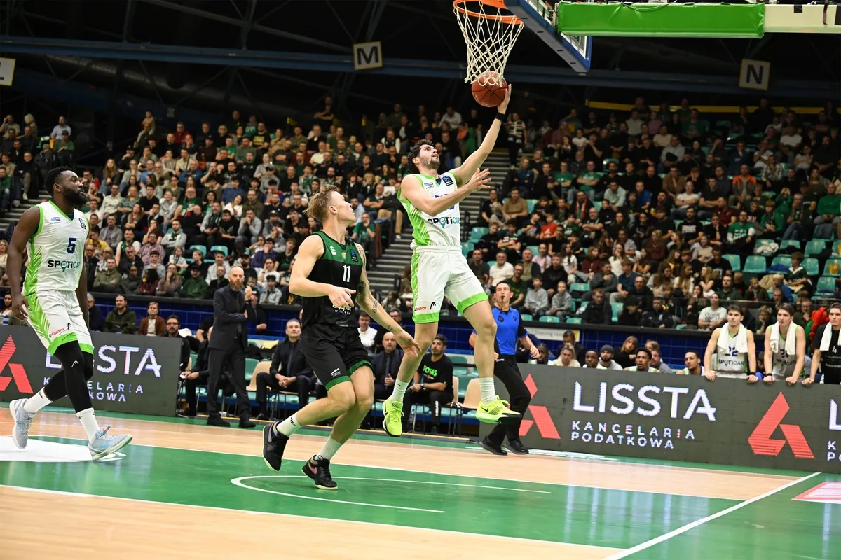 Tofaş deplasmanda Slask Wroclaw karşısında galibiyete ulaştı