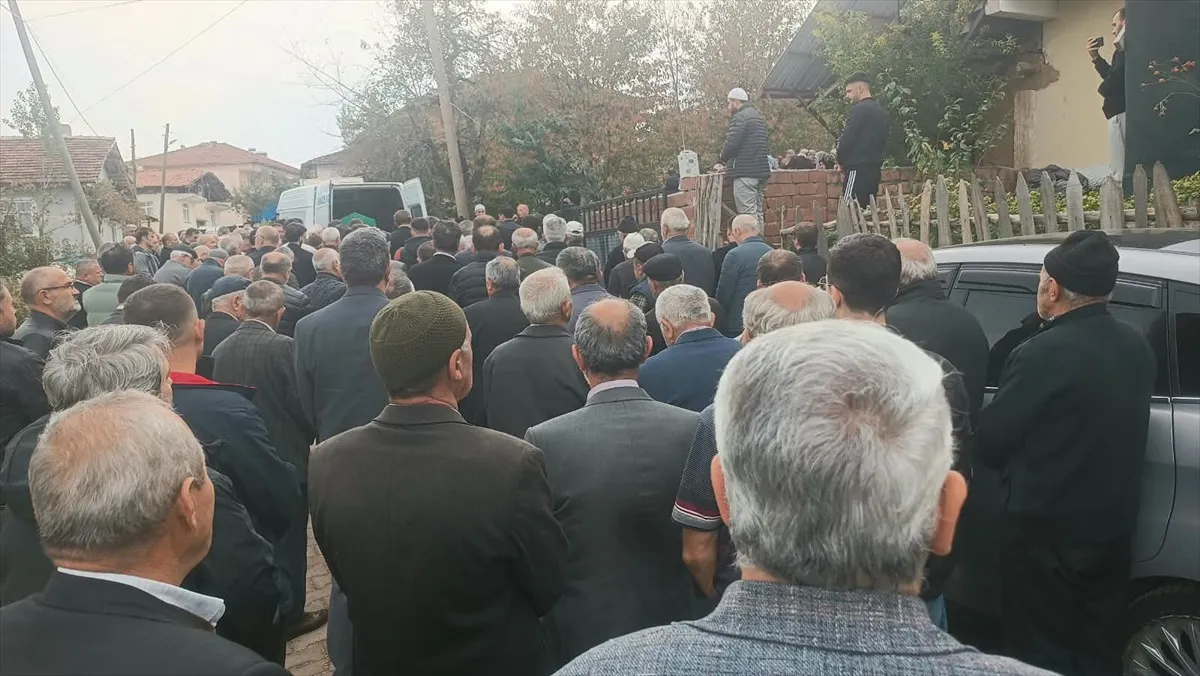 Tokat Erbaa'da tır ile traktör kazasında hayatını kaybeden çift defnedildi